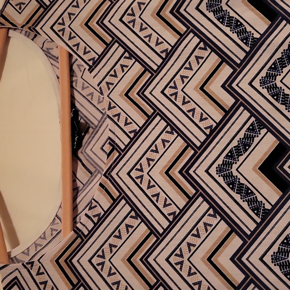 NAIF blouse - Picture 9 of 12